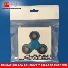 bolsas de polipropileno biorientado con solapa adhesiva y taladro europeo