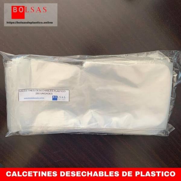 CALCETINES DESECHABLES DE PLASTICO